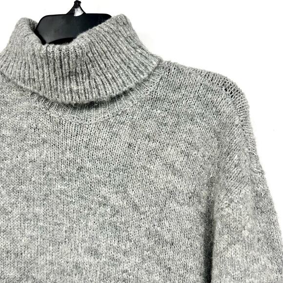 STEVE MADDEN Women's Abbie Sweater Dress Medium Heather Grey Turtleneck NWT - Picture 6 of 13